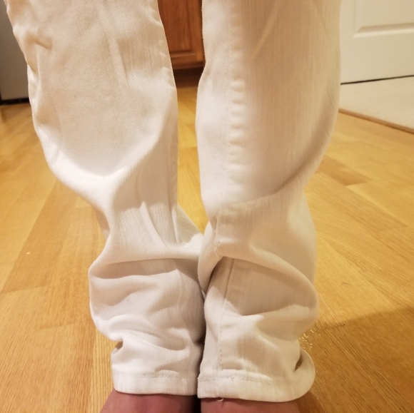 Old school ultra low pure white (like new ) jeans. - Picture 3 of 5